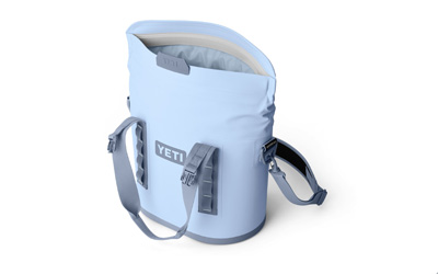 YETI Hopper M15 Tote Soft Cooler Detail